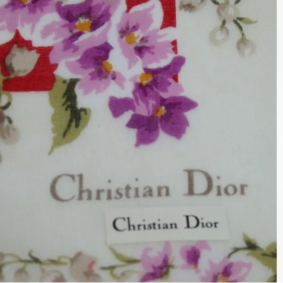 Authentic Christian Dior Floral print, set of 2 handkerchief cotton [Used] - Picture 3 of 5